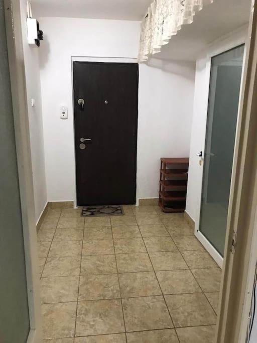 Apartament Confortabil Pitesti Exterior photo