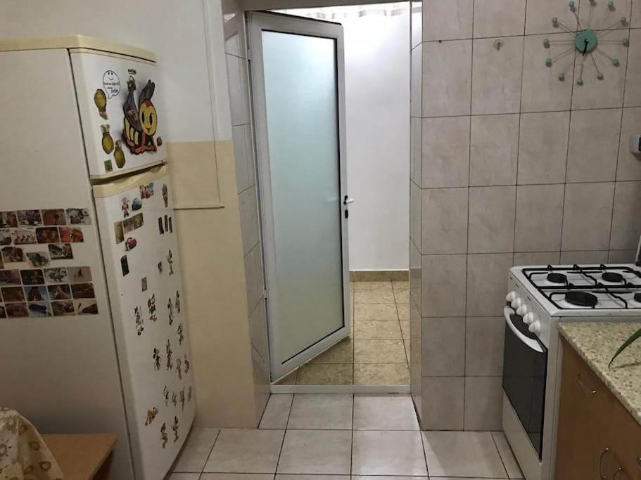 Apartament Confortabil Pitesti Exterior photo